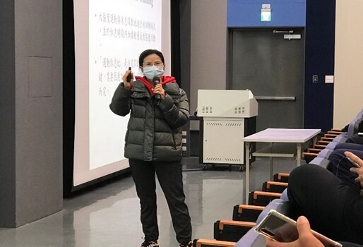侯碧燕教官講授「柔道課程融合體能實作之研討」
