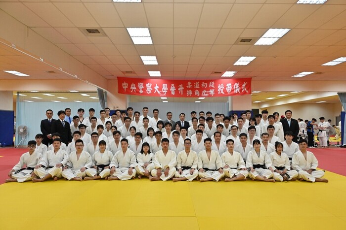 校長、各級師長與授帶學生大合照