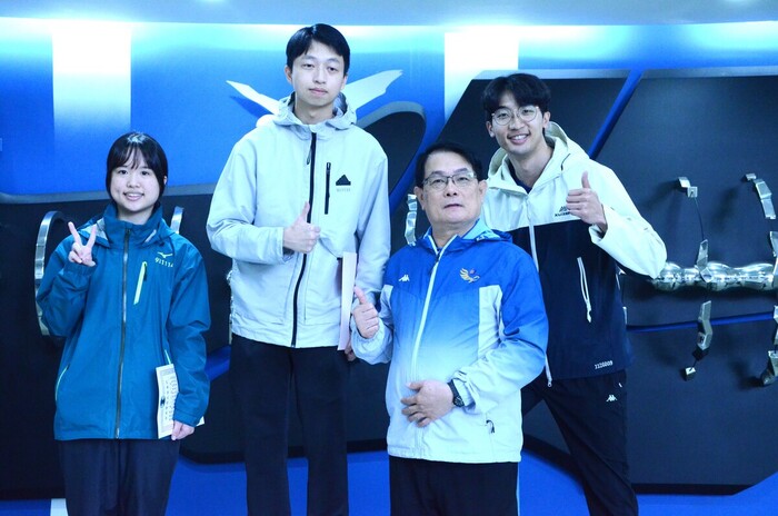 慢射精準組獲獎學生張富筑、鄭宇桓、翁震虔(左至右)